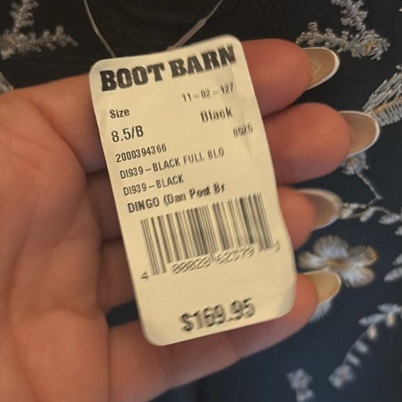 Dingo Black and White Embroidered Heeled Boots - Picture 9 of 13